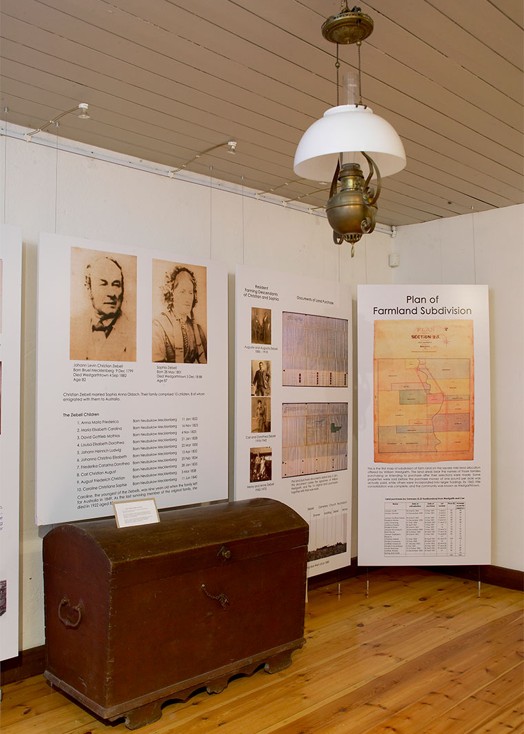 Ziebell's Farmhouse displays